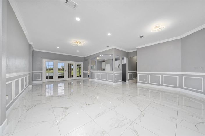 Image No.12-4 Bed Property for sale