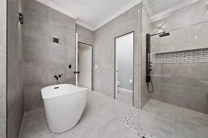 Image No.15-4 Bed Property for sale