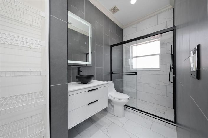 Image No.20-4 Bed Property for sale