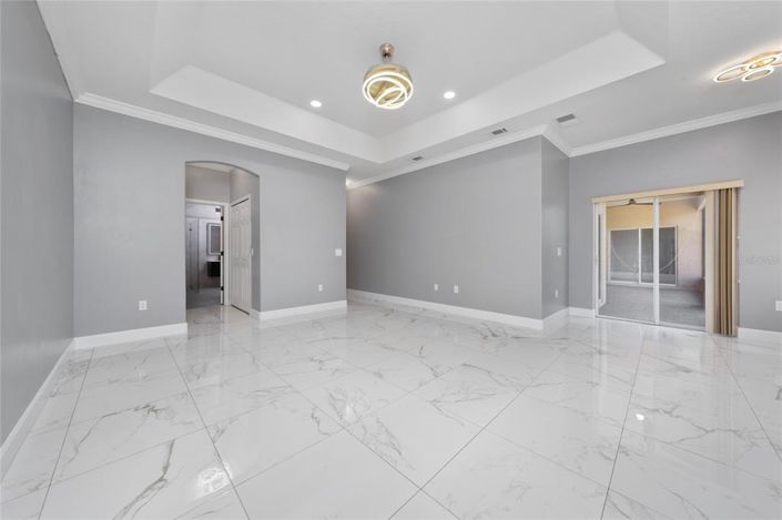 Image No.5-4 Bed Property for sale