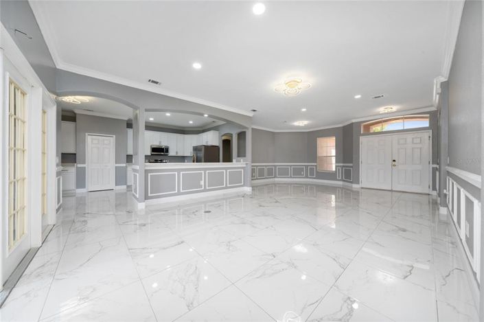 Image No.6-4 Bed Property for sale