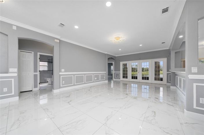 Image No.9-4 Bed Property for sale