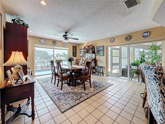 Image No.16-3 Bed Property for sale