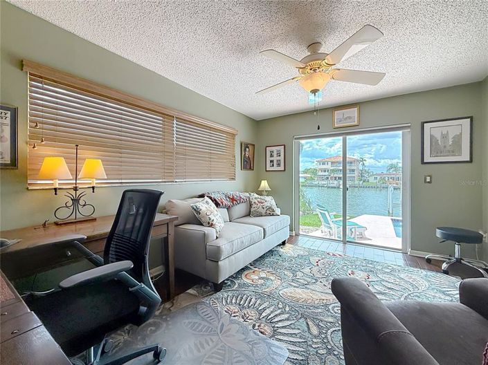 Image No.18-3 Bed Property for sale