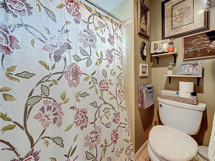 Image No.20-3 Bed Property for sale