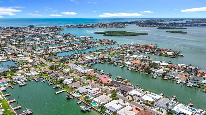 Image No.3-3 Bed Property for sale