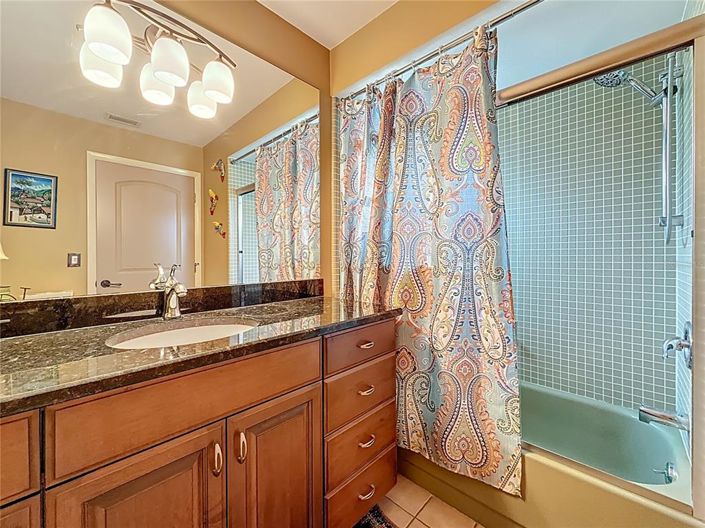 Image No.32-3 Bed Property for sale