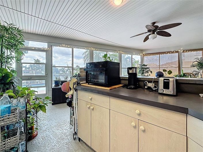 Image No.39-3 Bed Property for sale