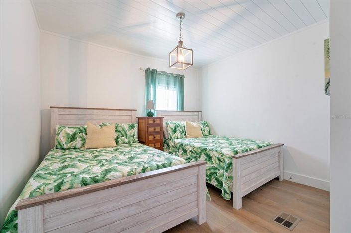 Image No.13-4 Bed Property for sale