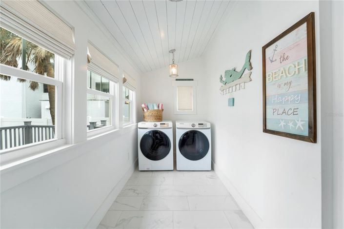 Image No.21-4 Bed Property for sale