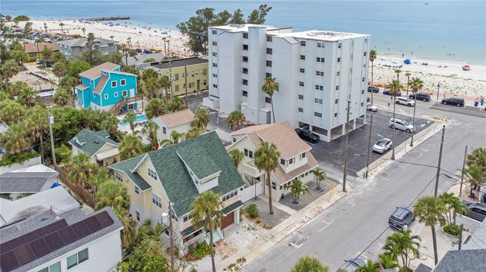 Image No.32-4 Bed Property for sale