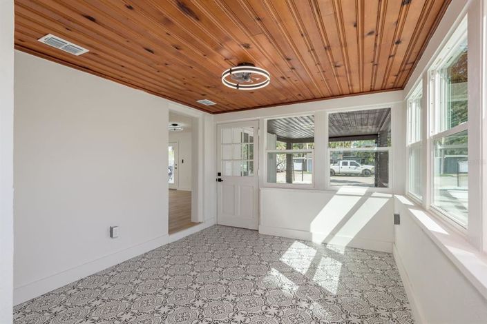 Image No.9-Propriété de 2 chambres à vendre à Floride