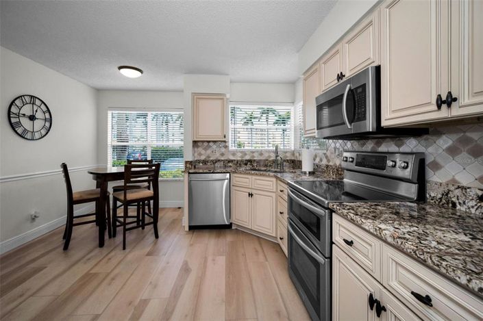 Image No.6-Propriété de 2 chambres à vendre à Floride