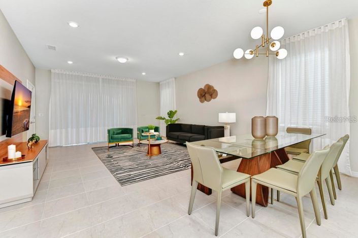 Image No.13-6 Bed Property for sale