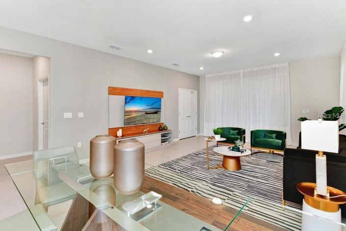 Image No.16-6 Bed Property for sale