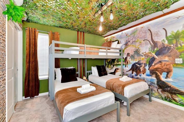 Image No.33-6 Bed Property for sale