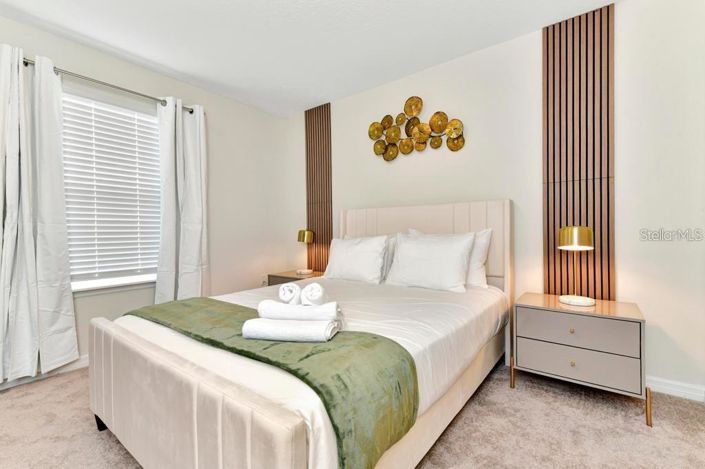 Image No.44-6 Bed Property for sale