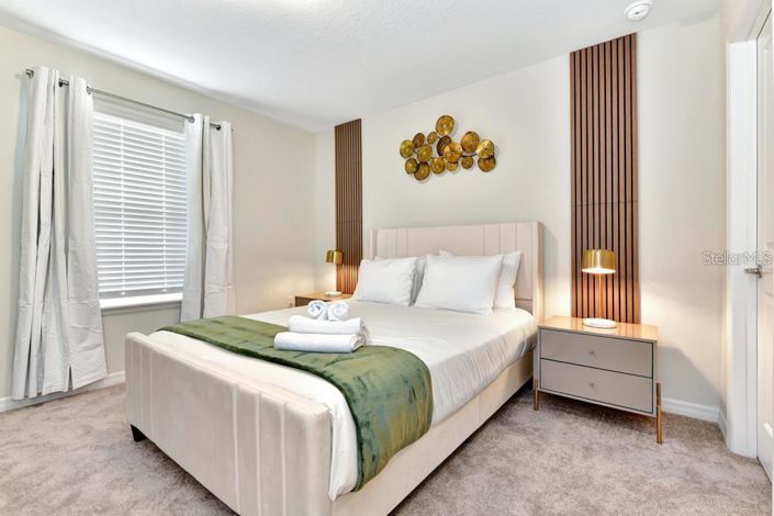 Image No.45-6 Bed Property for sale