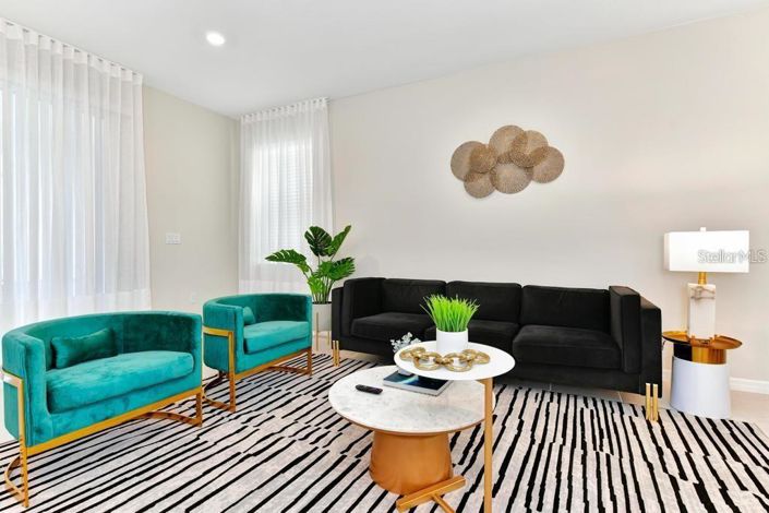 Image No.5-6 Bed Property for sale