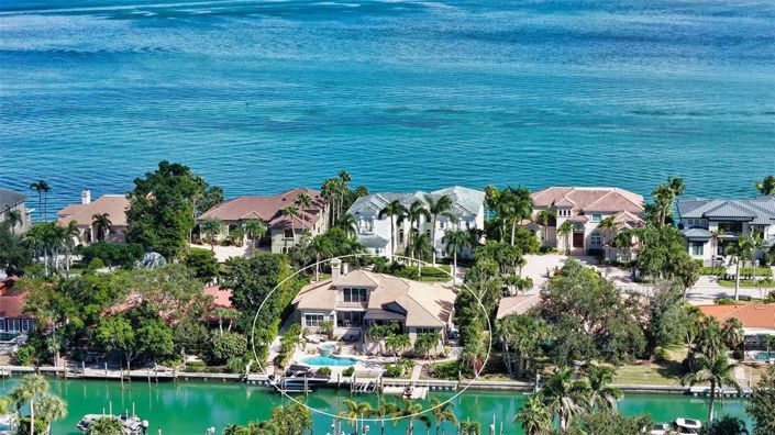 Image No.3-Propriété de 4 chambres à vendre à Sarasota