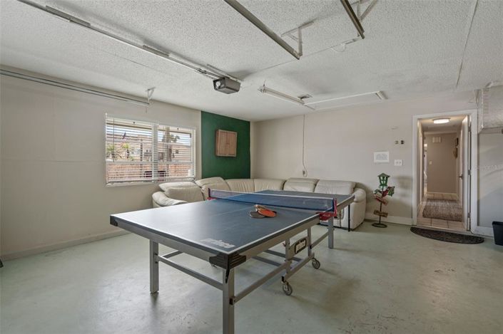 Image No.43-3 Bed Property for sale