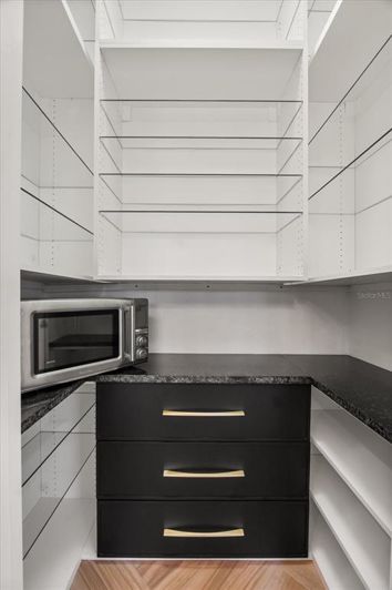 Image No.34-4 Bed Property for sale