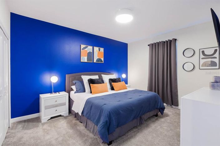 Image No.22-6 Bed Property for sale