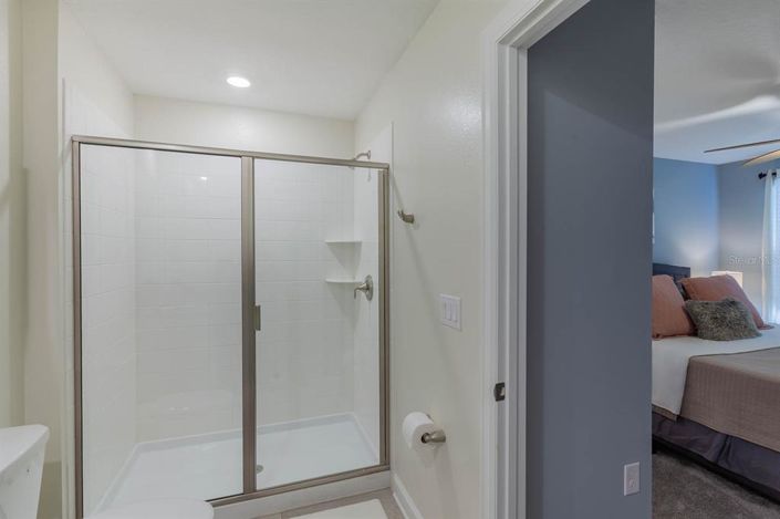 Image No.31-6 Bed Property for sale