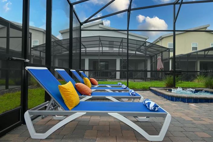 Image No.62-6 Bed Property for sale