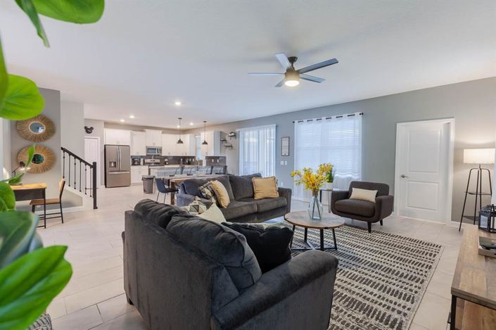 Image No.75-6 Bed Property for sale