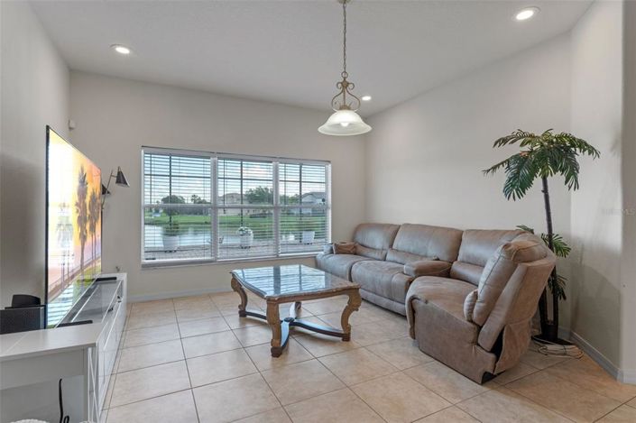 Image No.15-Propriété de 5 chambres à vendre à Kissimmee