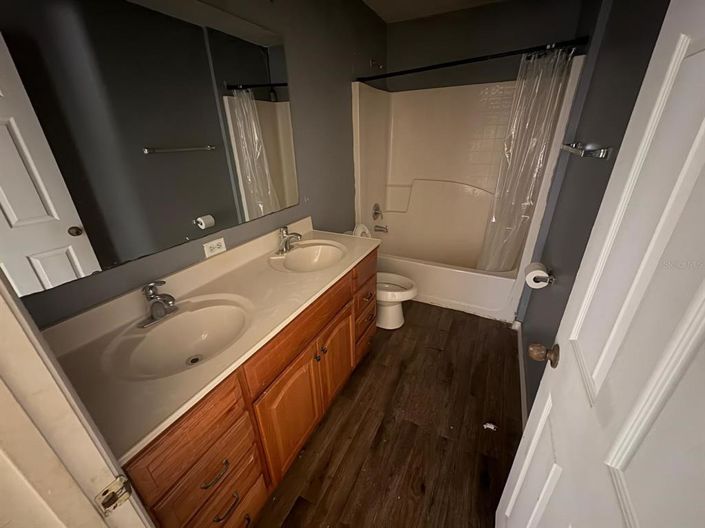 Image No.23-Propriété de 4 chambres à vendre à Davenport