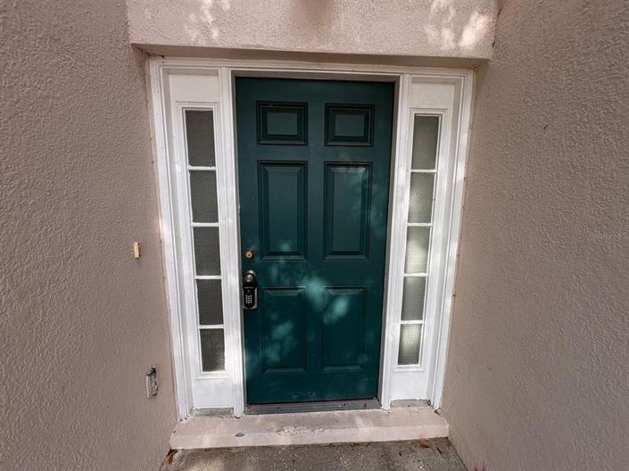 Image No.3-Propriété de 4 chambres à vendre à Davenport