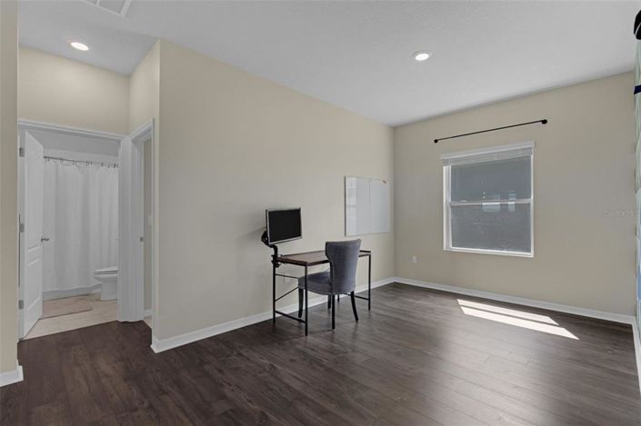 Image No.26-4 Bed Property for sale