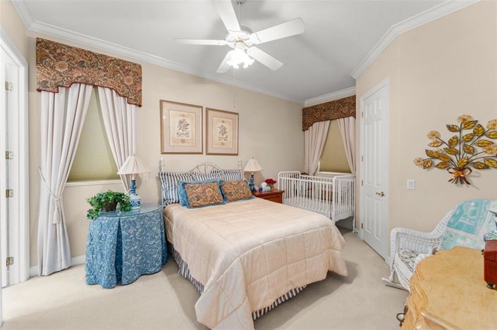 Image No.36-8 Bed Property for sale