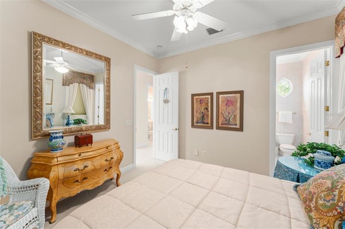 Image No.37-8 Bed Property for sale