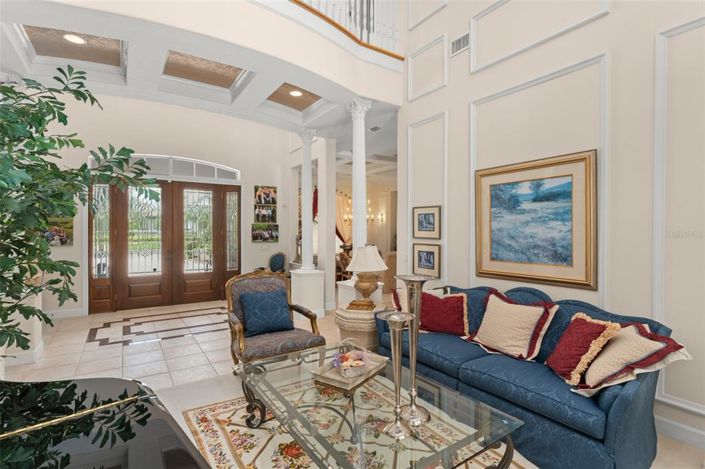 Image No.4-8 Bed Property for sale