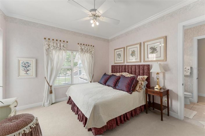 Image No.41-8 Bed Property for sale