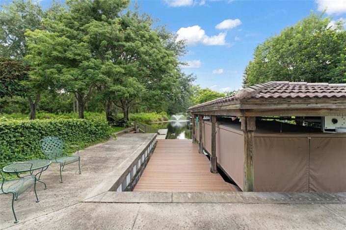 Image No.65-8 Bed Property for sale