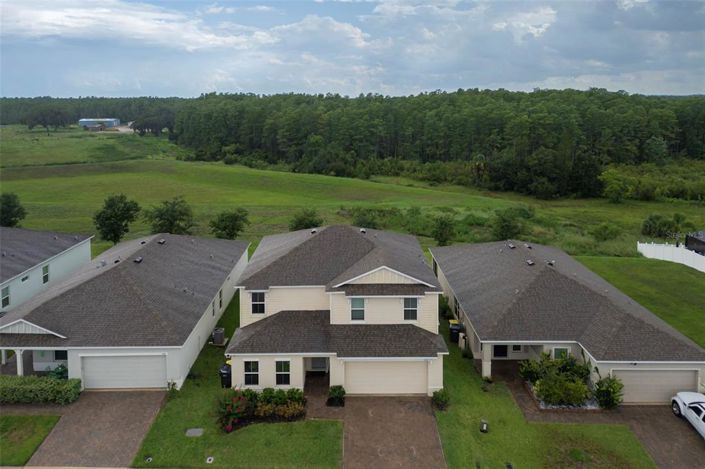 Image No.2-Propriété de 5 chambres à vendre à Davenport