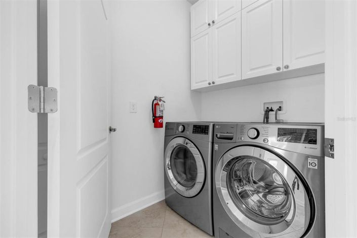 Image No.25-2 Bed Property for sale