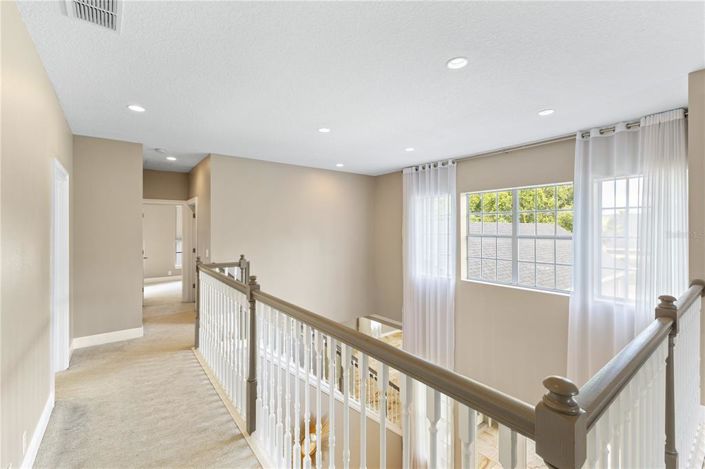 Image No.36-5 Bed Property for sale