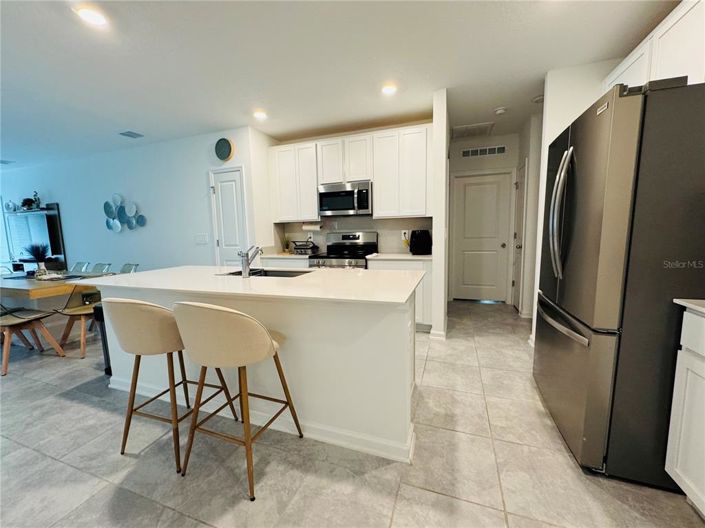 Image No.8-3 Bed Property for sale