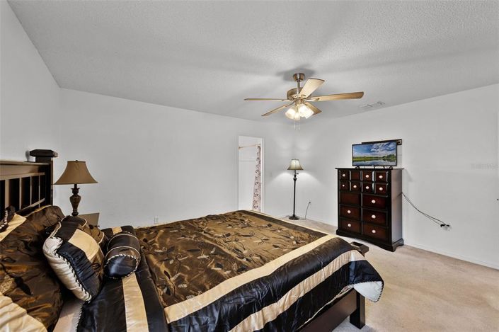 Image No.10-4 Bed Property for sale