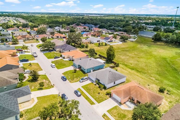 Image No.28-4 Bed Property for sale