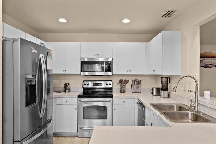 Image No.5-4 Bed Property for sale