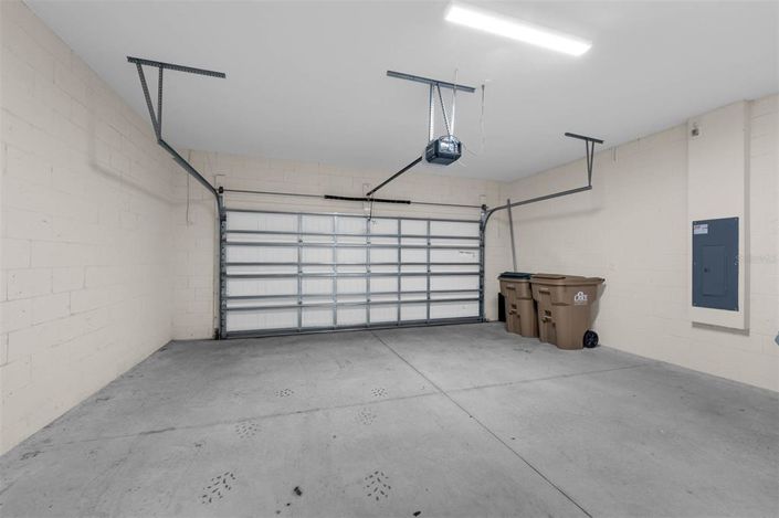 Image No.47-5 Bed Property for sale