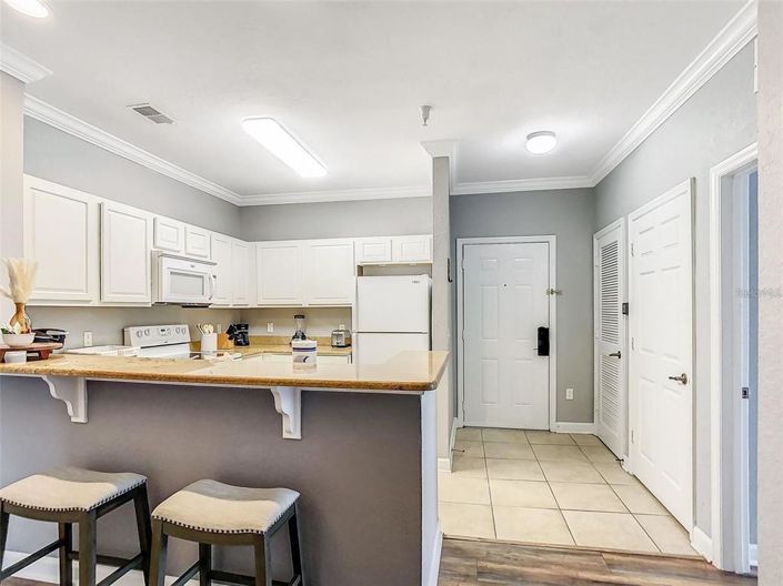 Image No.6-2 Bed Property for sale