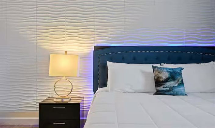 Image No.22-9 Bed Property for sale