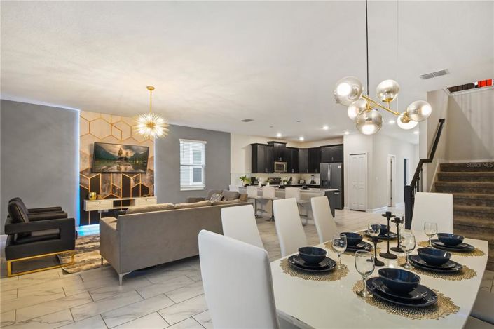 Image No.9-9 Bed Property for sale